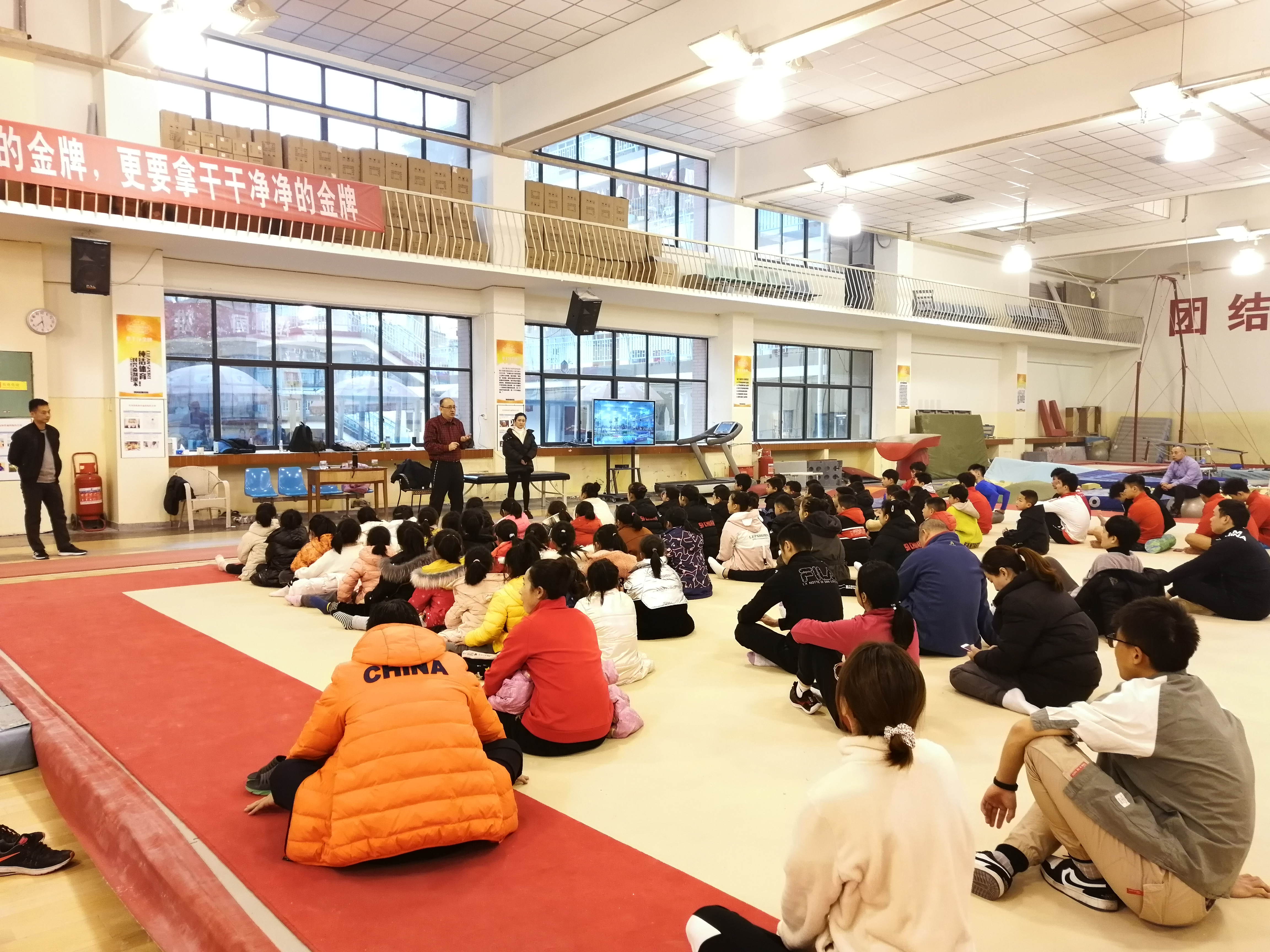配图1反兴.jpg