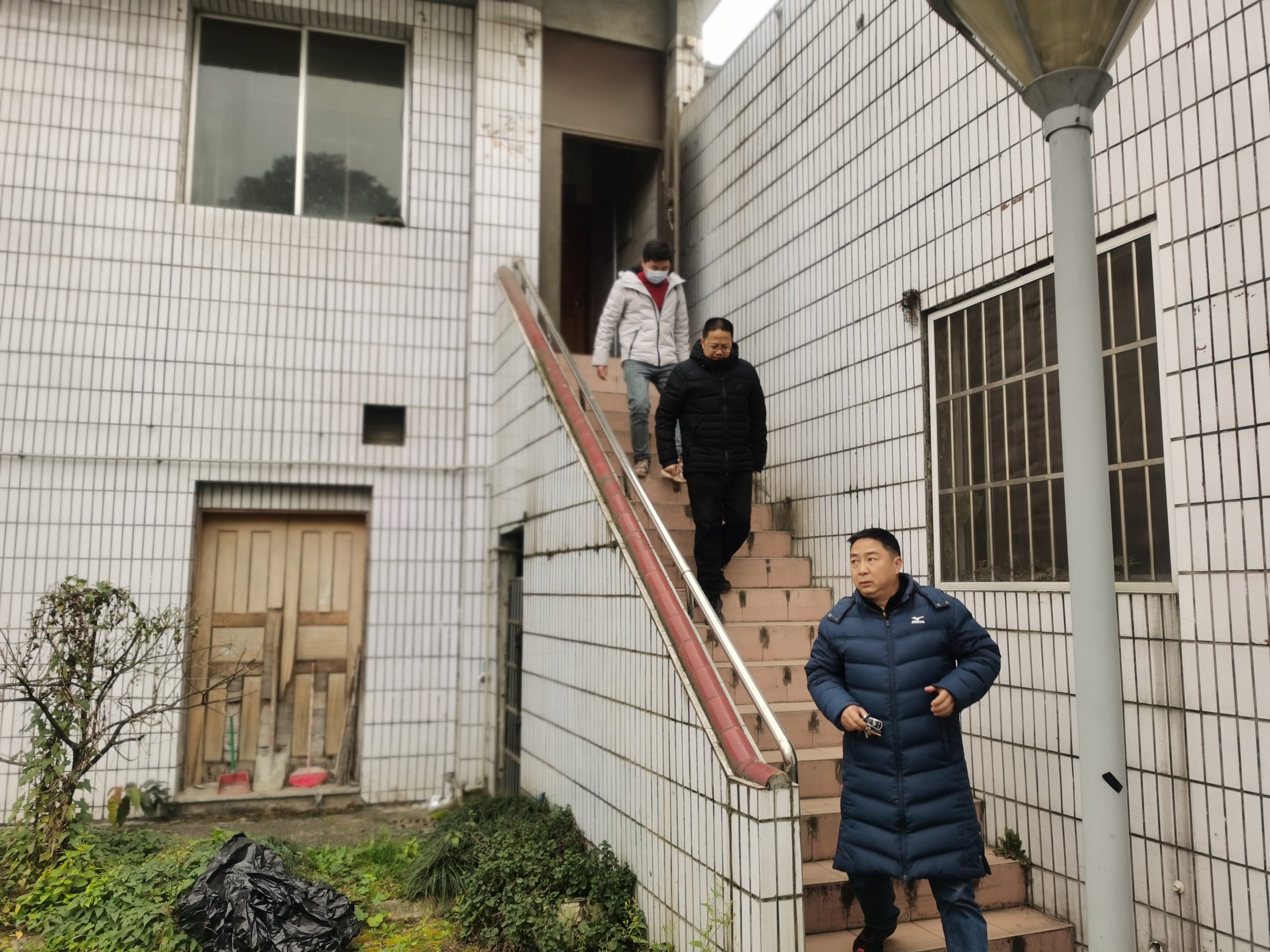 检查.jpg