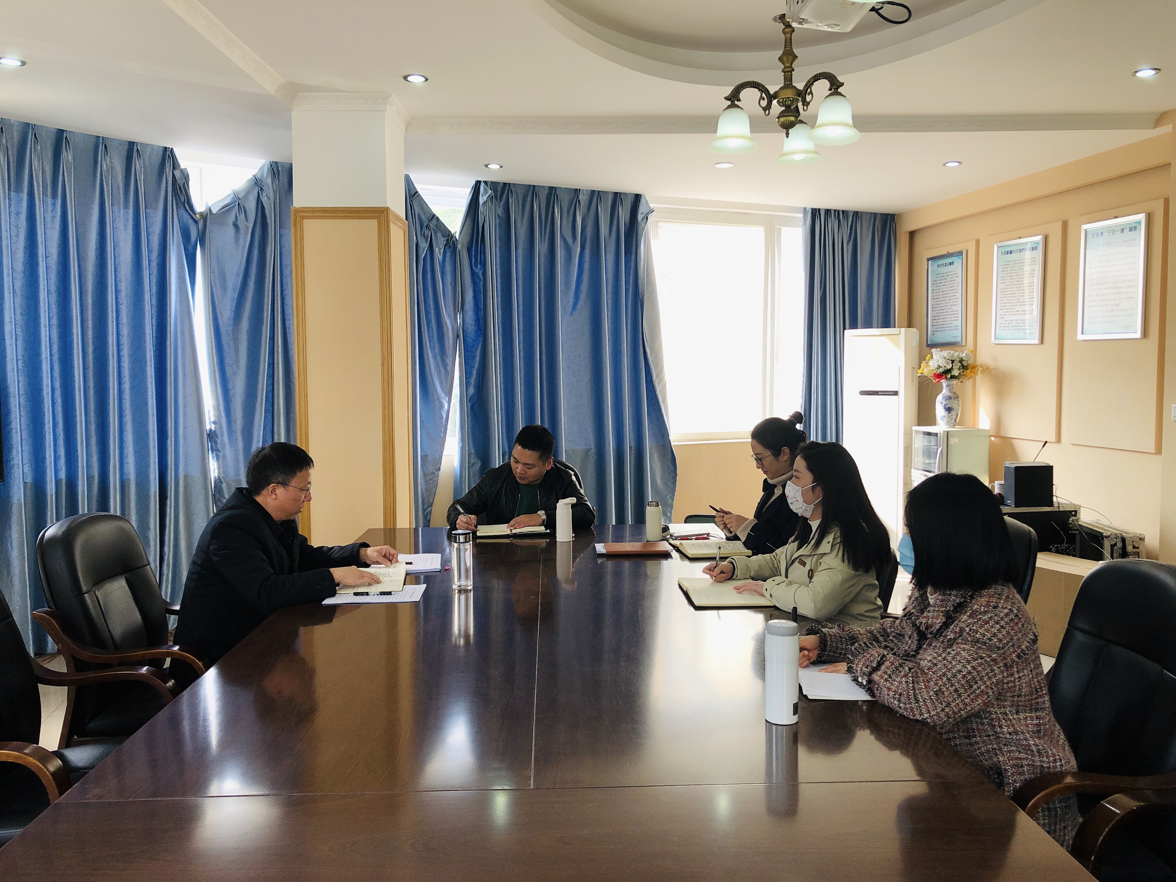 2021.11.24思政部集体学习暨教研会.jpg